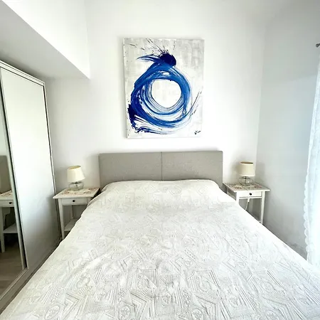 Maria Apartment *