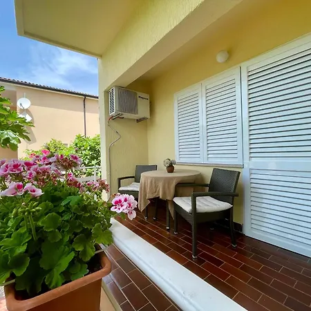 Maria Апартаменты Умаг